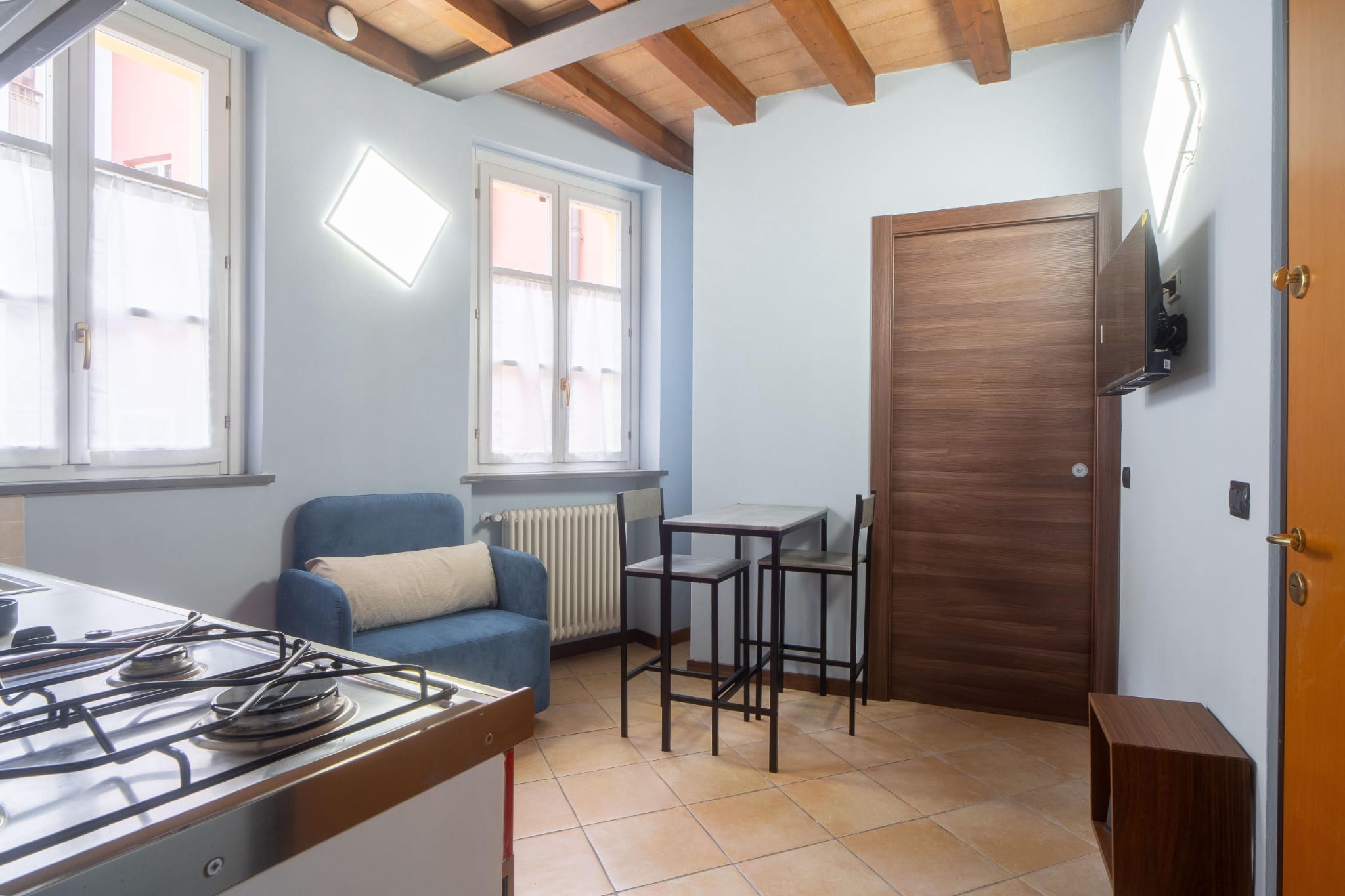 WhatsApp Image 2025-05-17 at 20.38.50 (1)